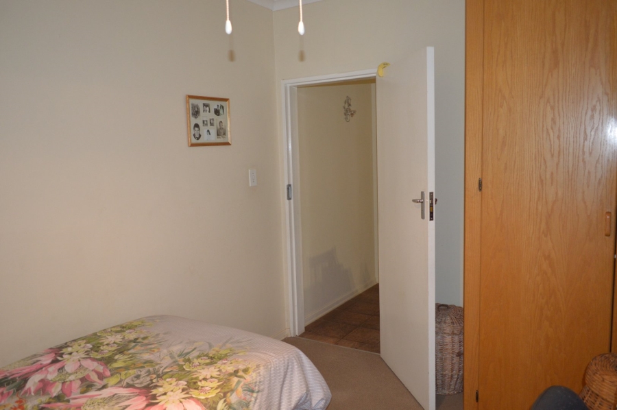 3 Bedroom Property for Sale in Flamwood North West